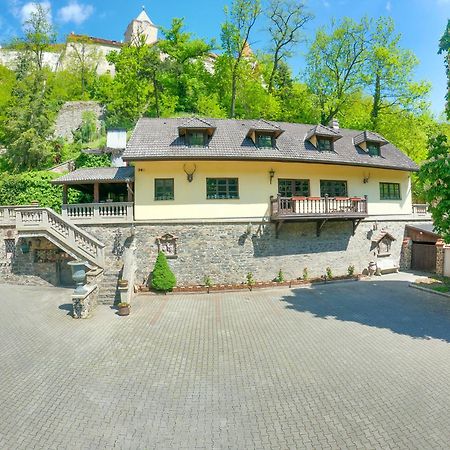 Resort U Jelena Křivoklát Extérieur photo