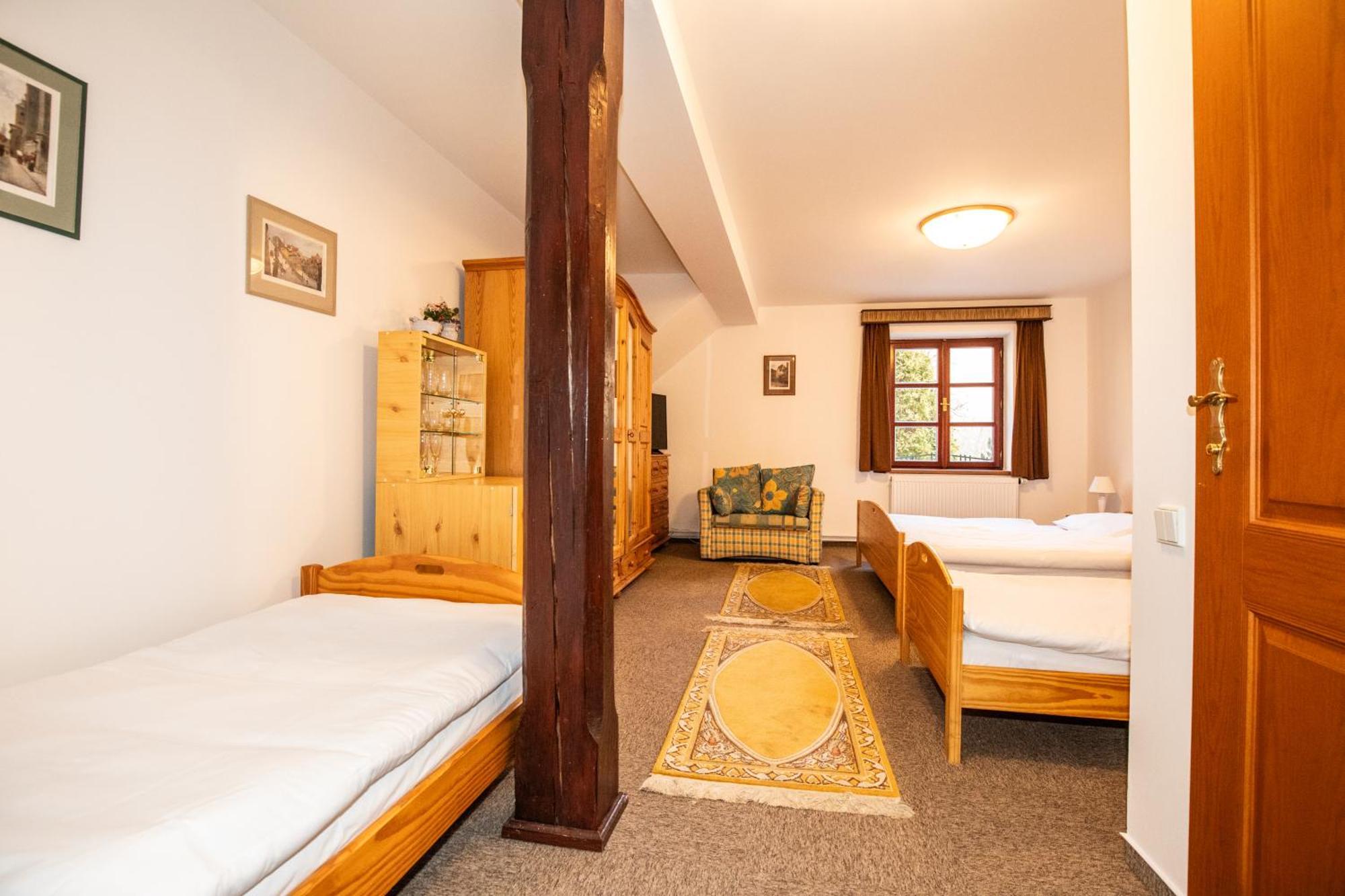 Resort U Jelena Křivoklát Chambre photo