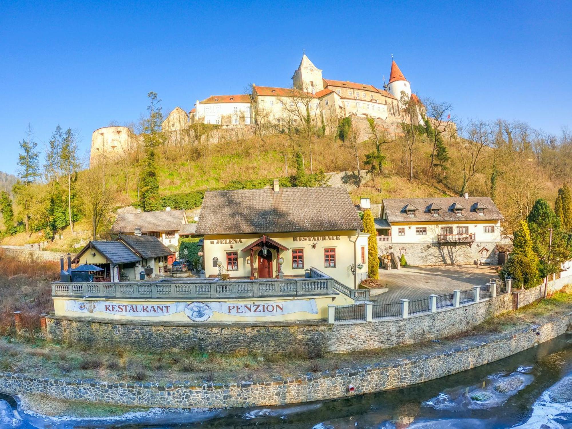 Resort U Jelena Křivoklát Extérieur photo