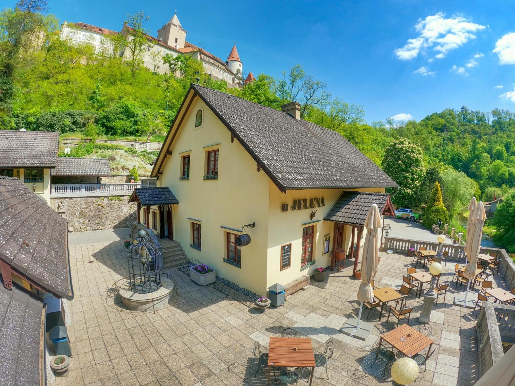 Resort U Jelena Křivoklát Extérieur photo