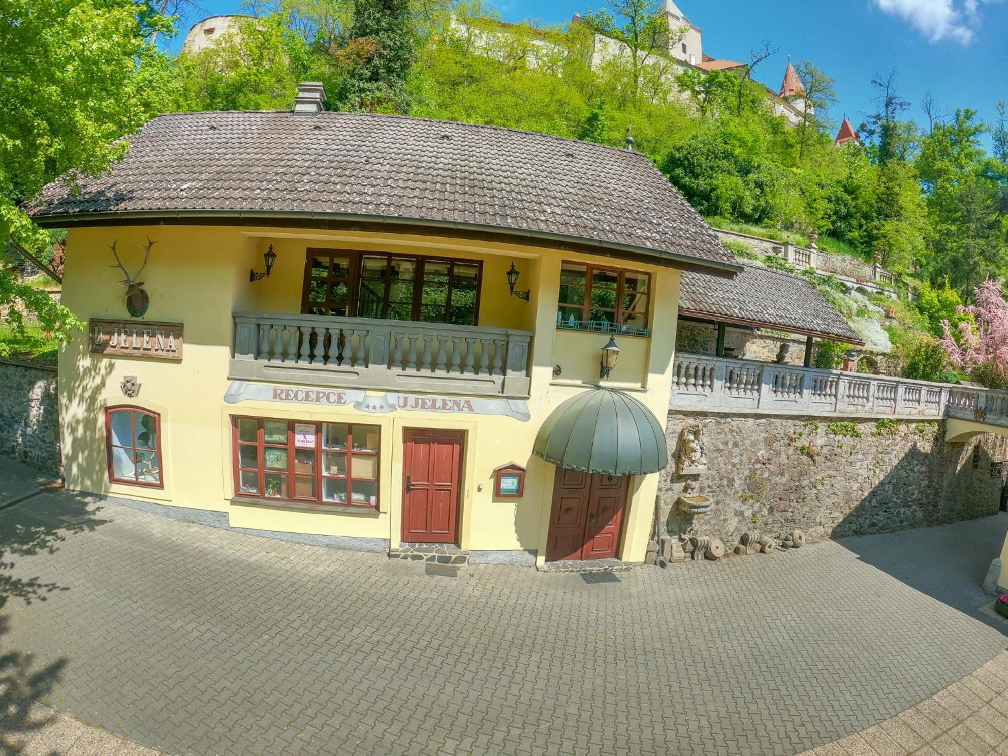 Resort U Jelena Křivoklát Extérieur photo