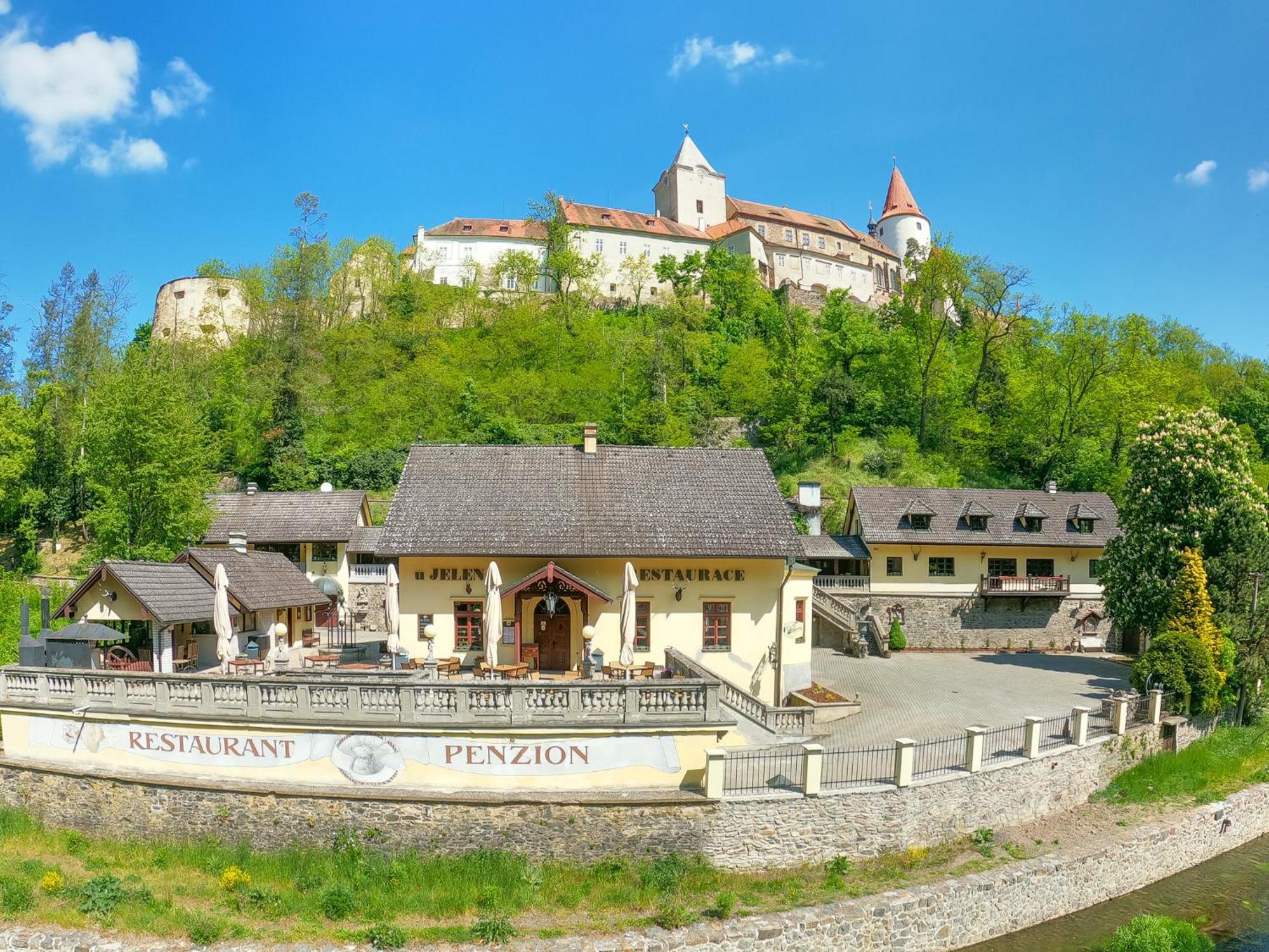 Resort U Jelena Křivoklát Extérieur photo